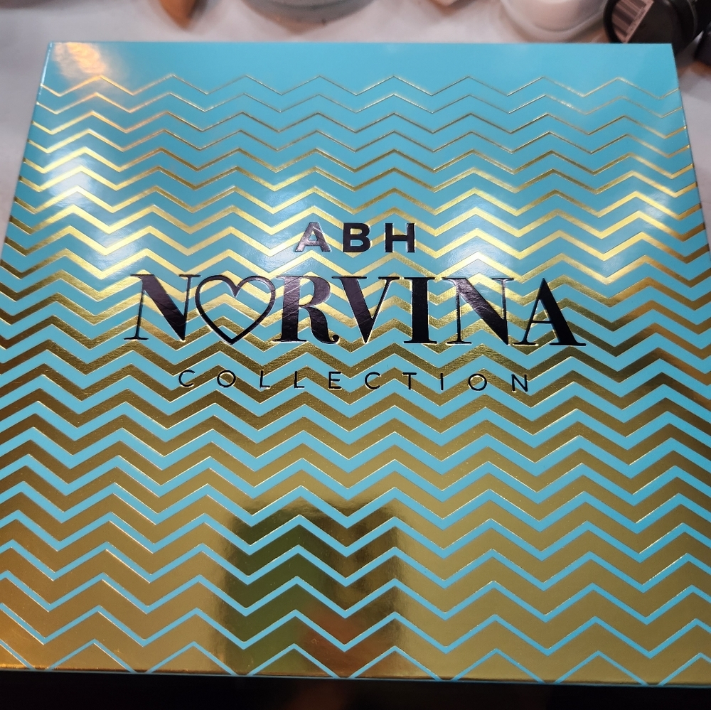 ABH Norvina Vol 2 Anastasia Beverly Hills Palette